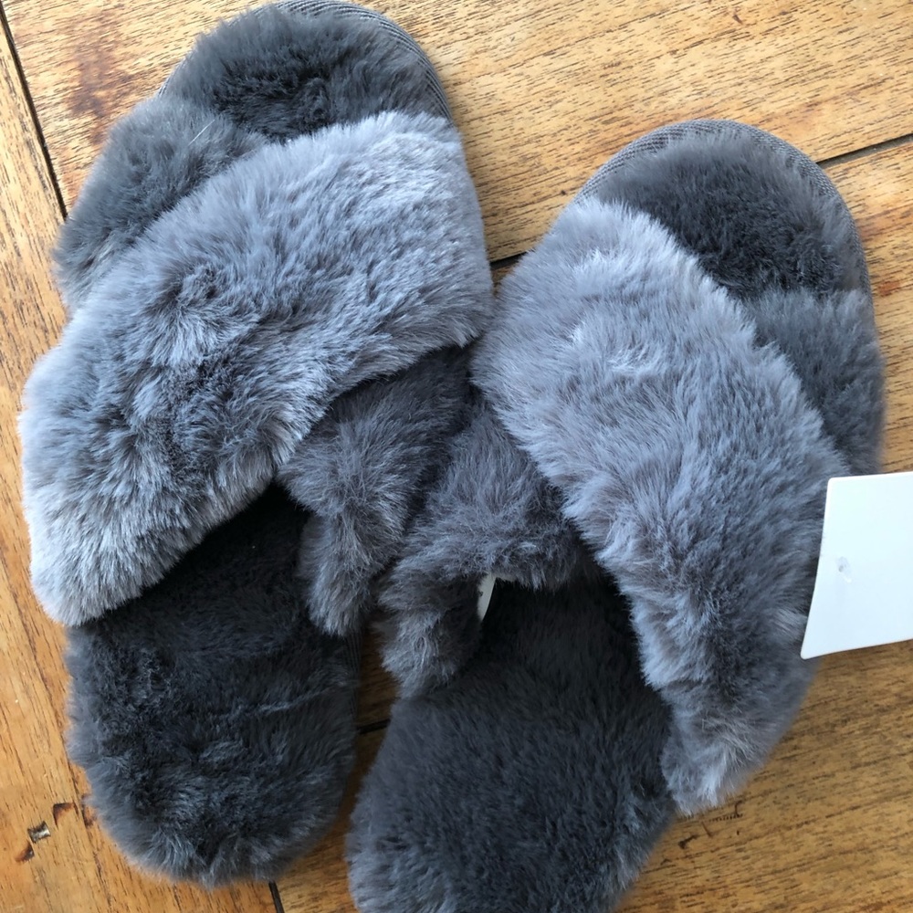 Brand new Nordstrom slippers